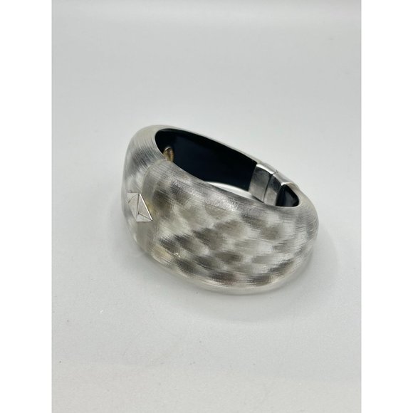 Alexis Bittar Clamper Bracelet Thick Wide Bangle Frosted Lucite Designer Signed - Picture 3 of 13